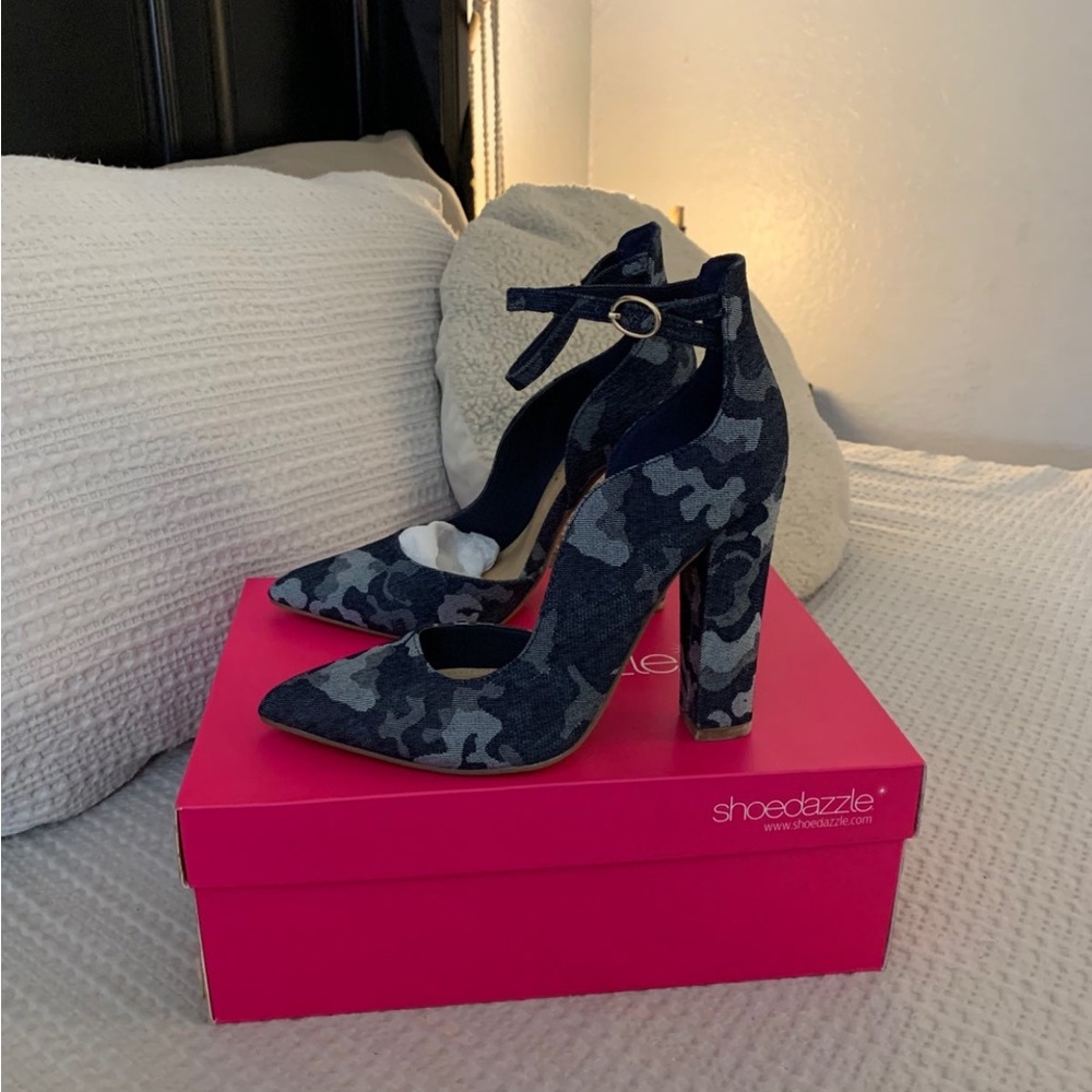 Beautiful Denim Camo Pumps